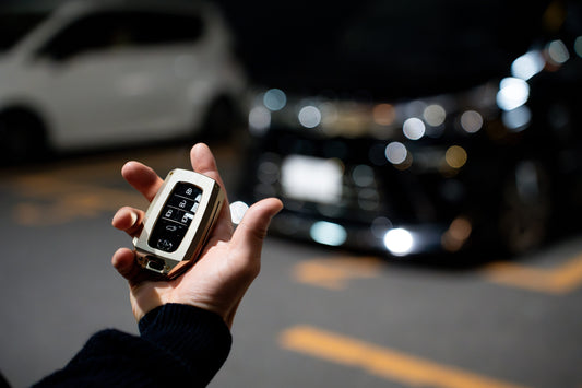 2026.2.26 【A5052アルミ削り出し】IBUKIスマートキーケース｜18本の切削工具が生む“唯一無二のカッターマーク”