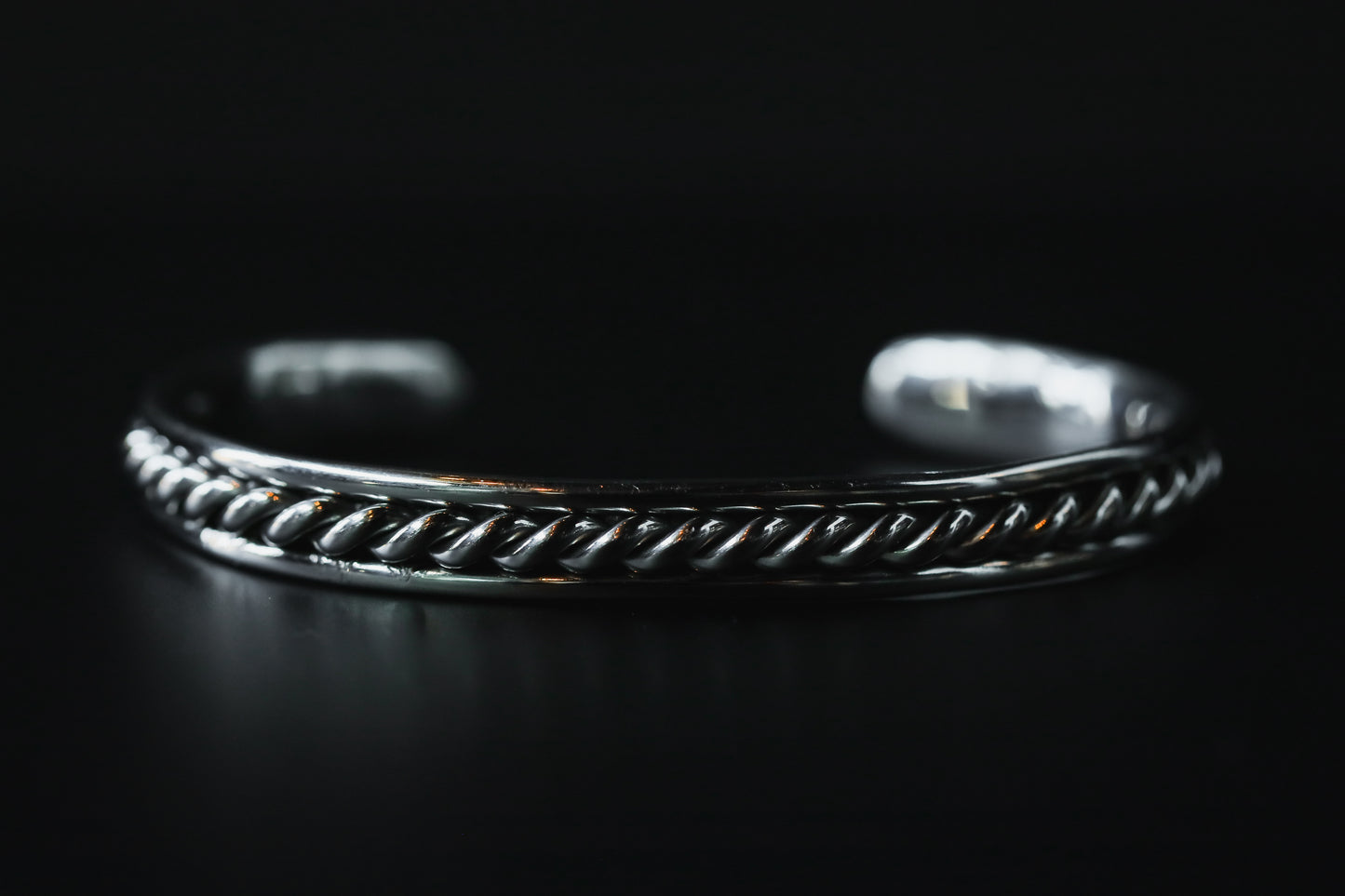 SUS316L Laurel Origin Bangle-Mirror Polish