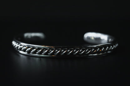 SUS316L Laurel Origin Bangle-Mirror Polish