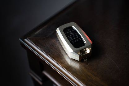 アルミ製キーケース｜金属加工の技術で仕上げた日本製キーケース IBUKI