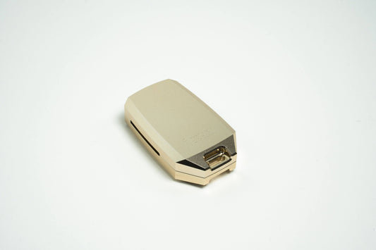 A5052 スマートキーケース（シャンパンゴールド）