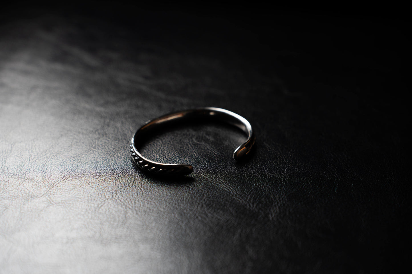 SUS316L バングル（鏡面-1ライン）