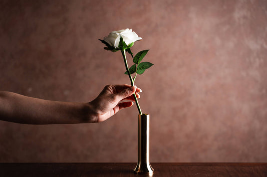 C3604 真鍮 一輪挿し