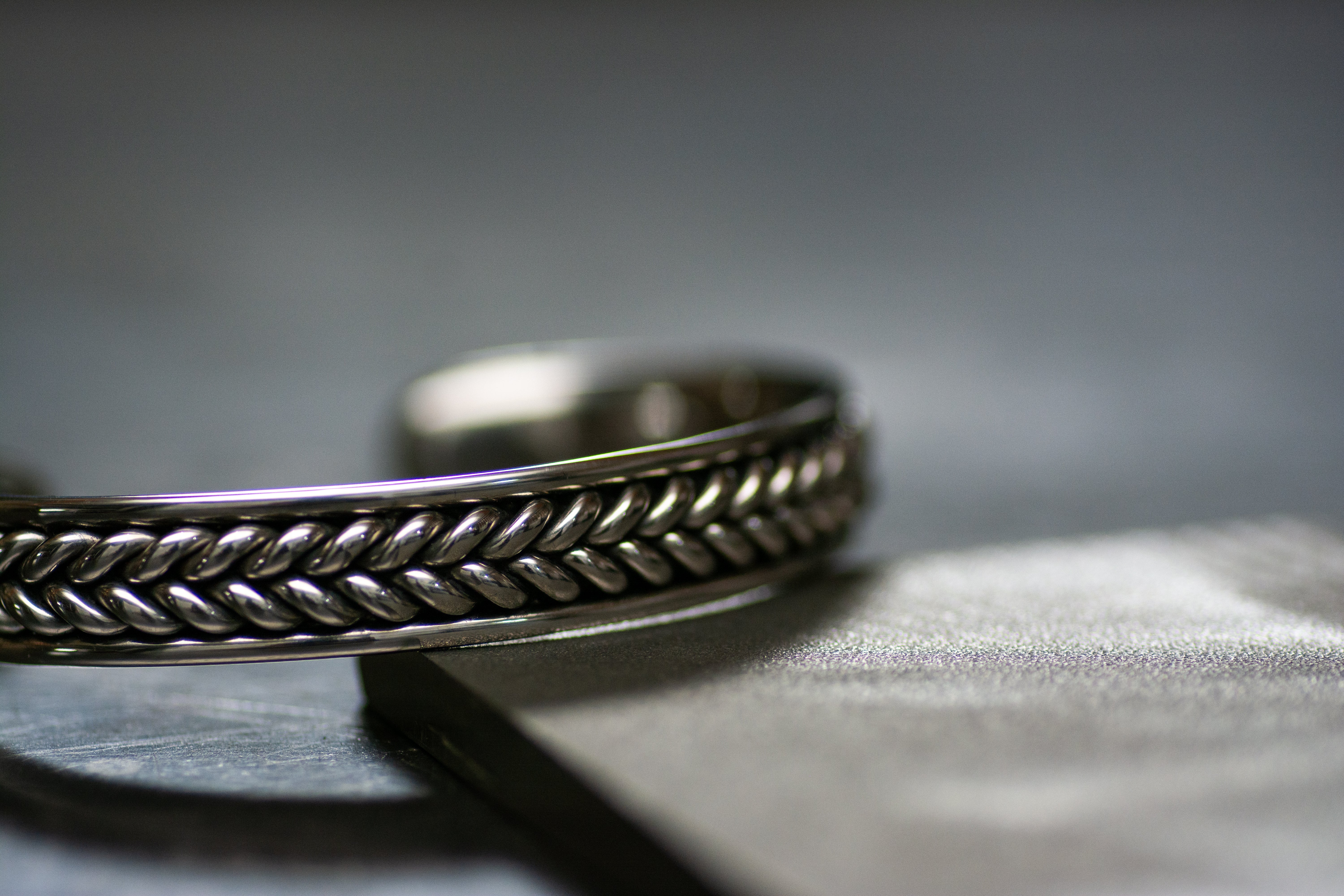 金属アレルギー配慮】SUS316L サージカルステンレス バングル（鏡面-2