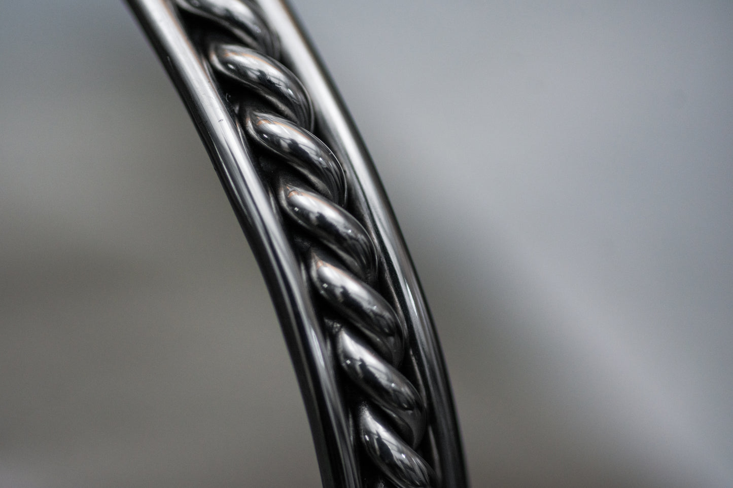 SUS316L バングル（鏡面-1ライン）