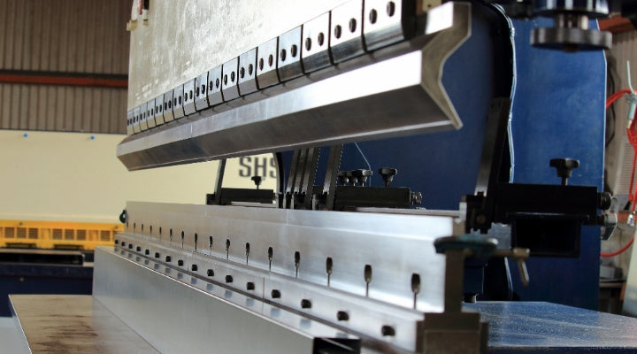 ベンダー曲げ加工とは